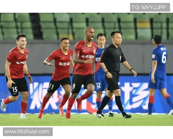 深圳篮球队积分榜领跑65分展现强劲实力引发关注 深圳篮球队积分榜领跑65分展现强劲实力引发关注